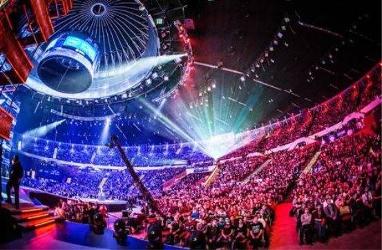  电竞职业联赛改制激发队伍活力