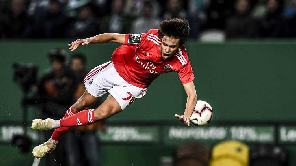  天才少年横空出世，打破最年轻进球纪录